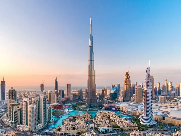 Burj Khalifa Overview_768